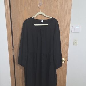Old Navy Black and Cream Dress